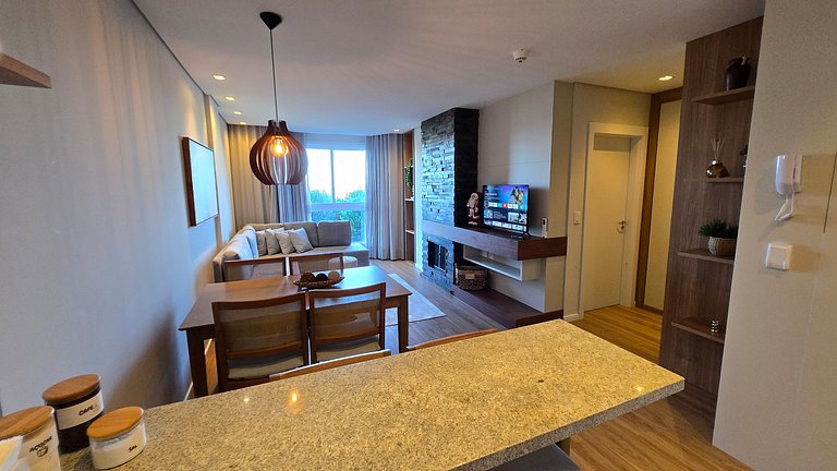 Elegance Flat no Serra Class