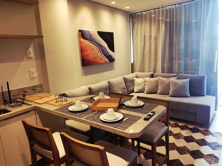 Flat Luxo c/ Lareira + Piscina | Serra Class