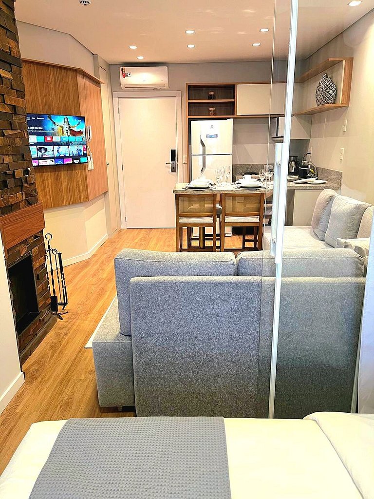 Flat Premium  com Lareira e Piscina aquecida