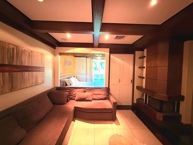 Mountain Village Garden Flat