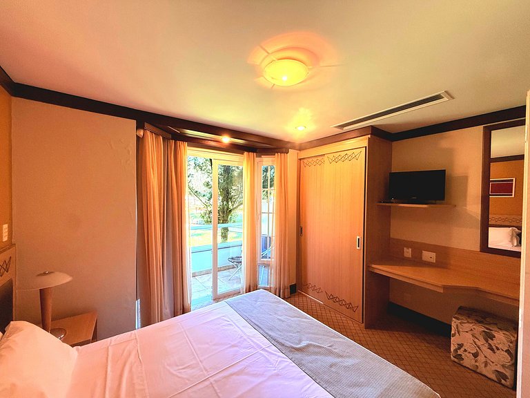 Mountain Village Garden Flat