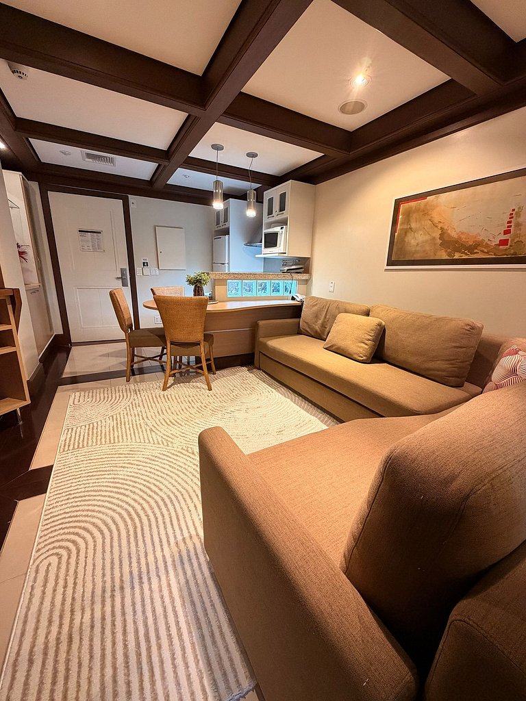 Flat Elegante c/ Lareira e banheira | Canela